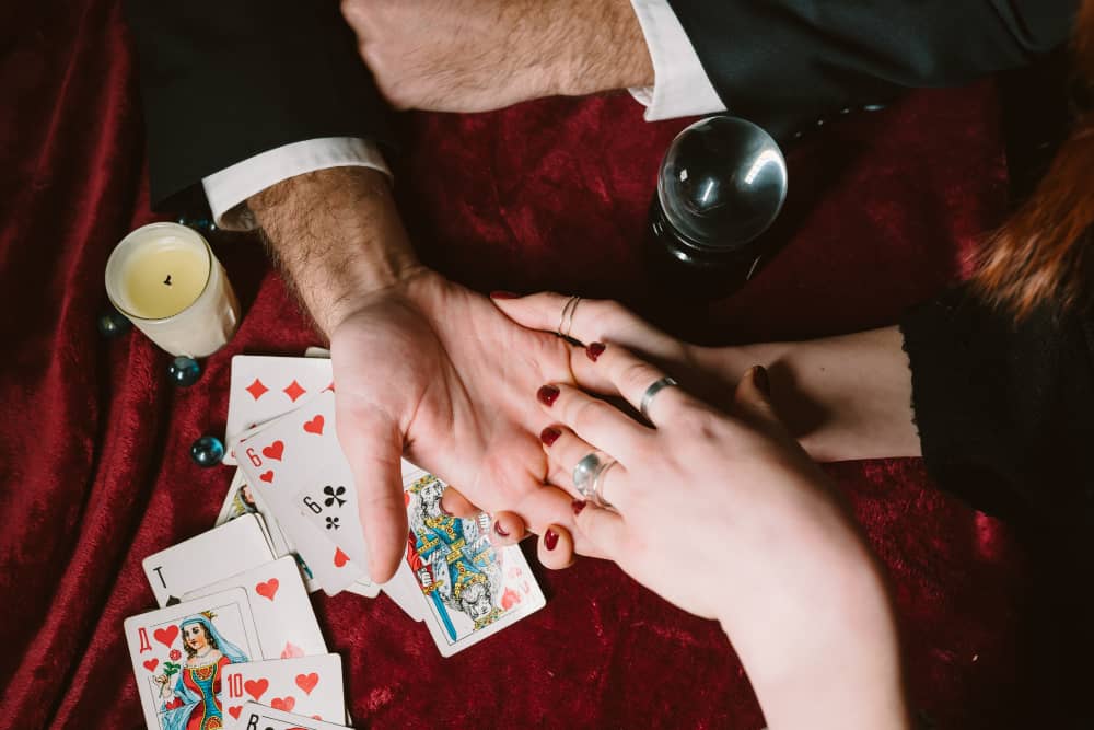 Love Psychic Readings and Spiritual Healing